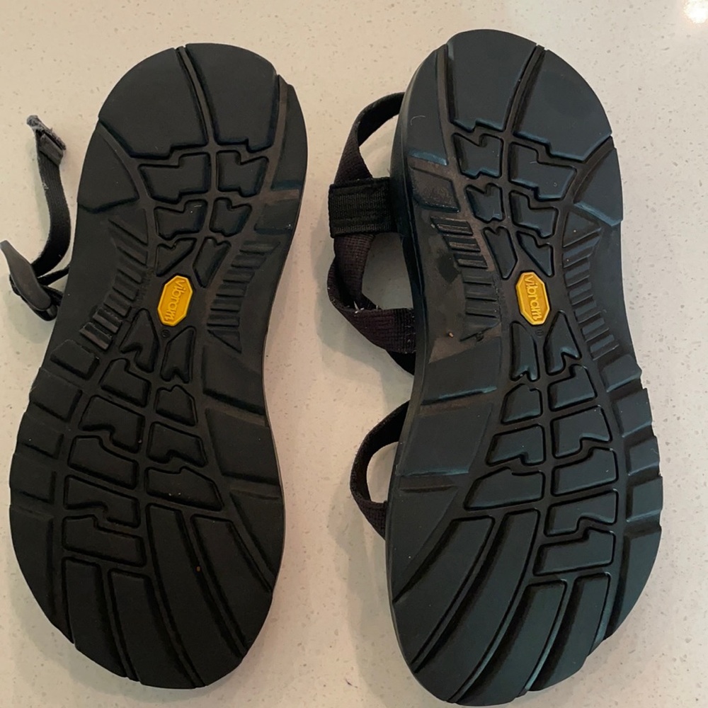 Chaco Sandal- classic black single strap